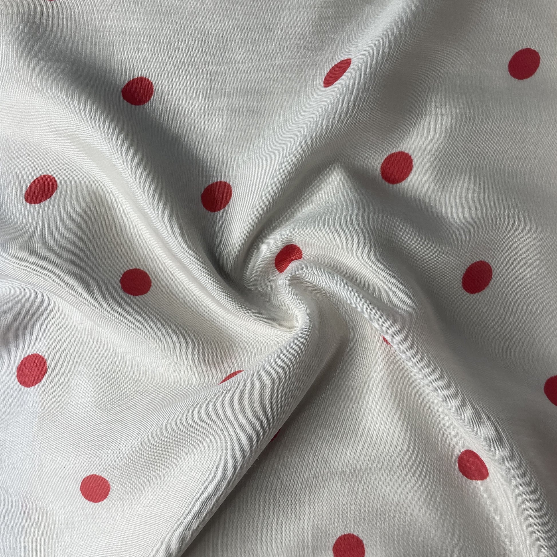 Off White & Red Polka Dot Muslin Fabric 19341