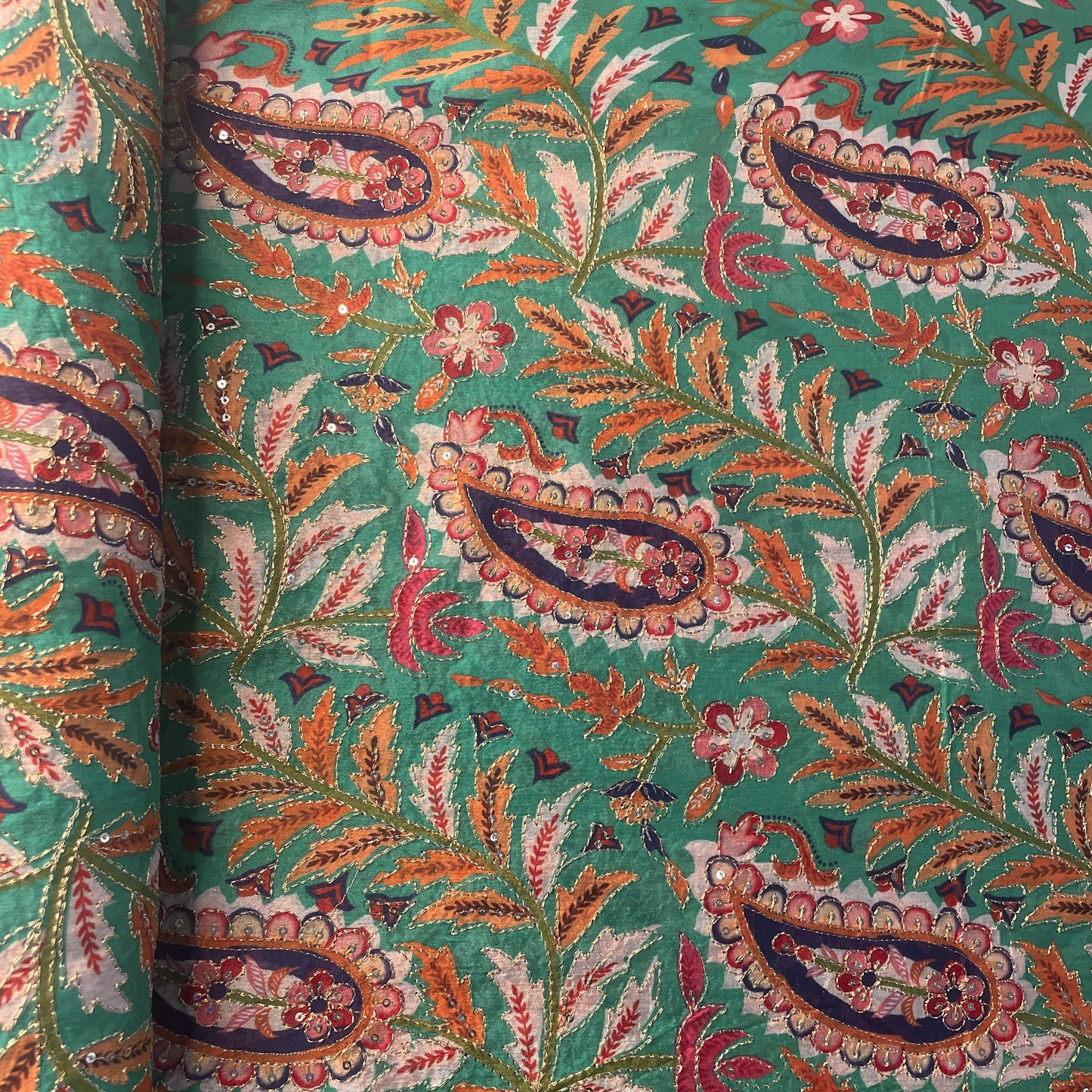 Green Paisley Embroidery Chiffon Fabric 19759