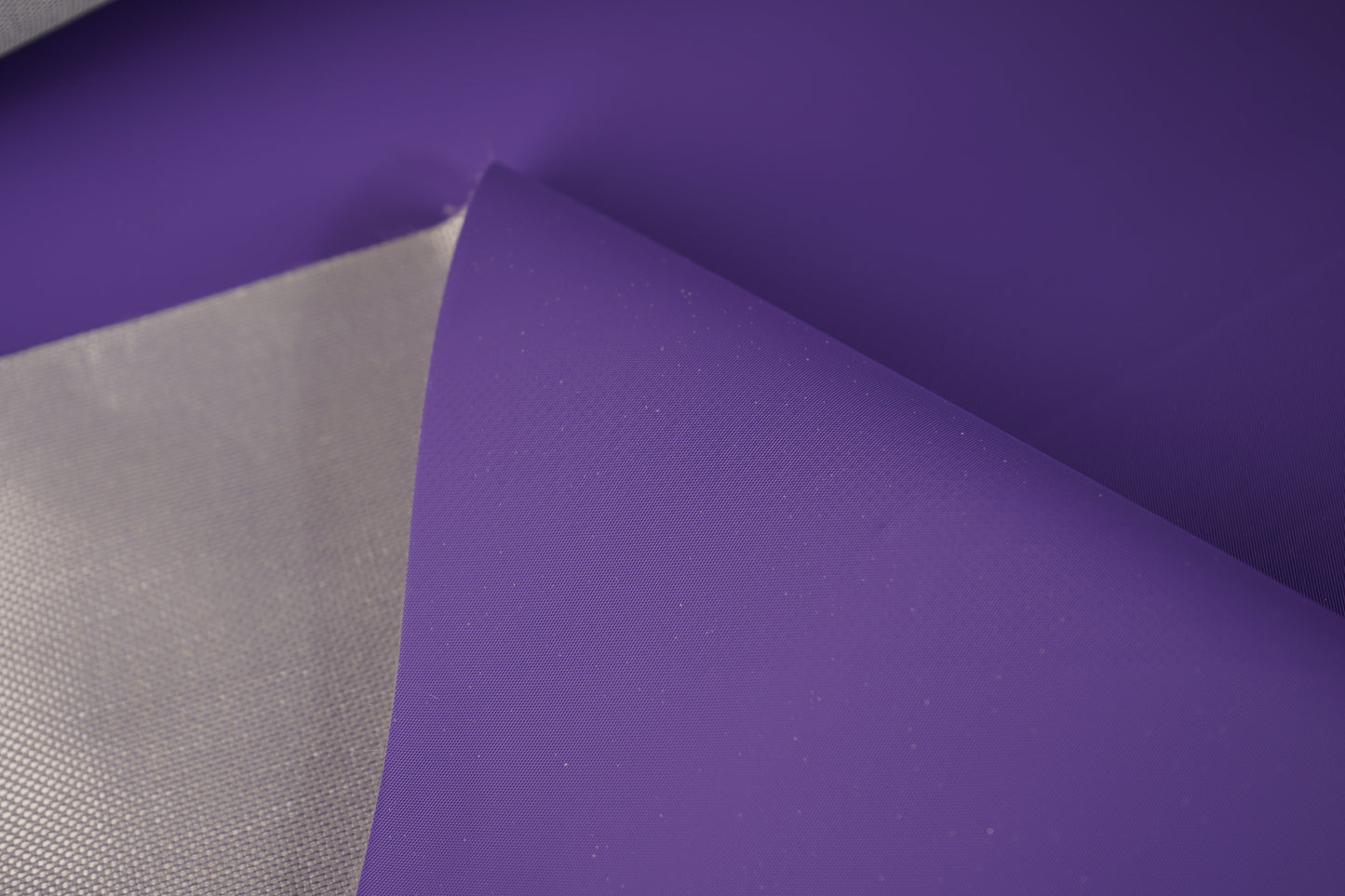 560 GSM Single Side Coated PVC Fabric Purple 1.37