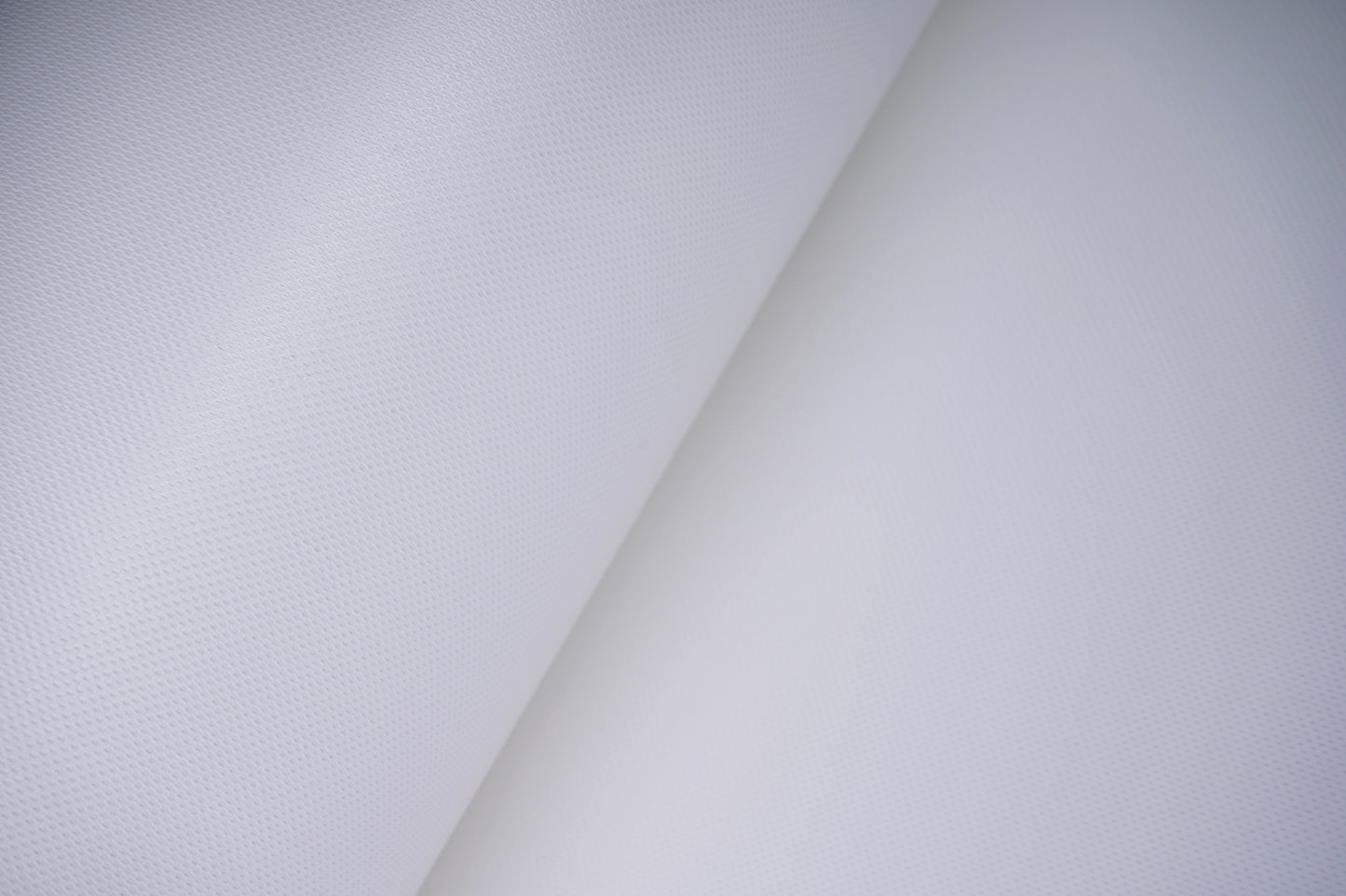 600 GSM Double Side Coated PVC Fabric 1000D White Glossy 1.55