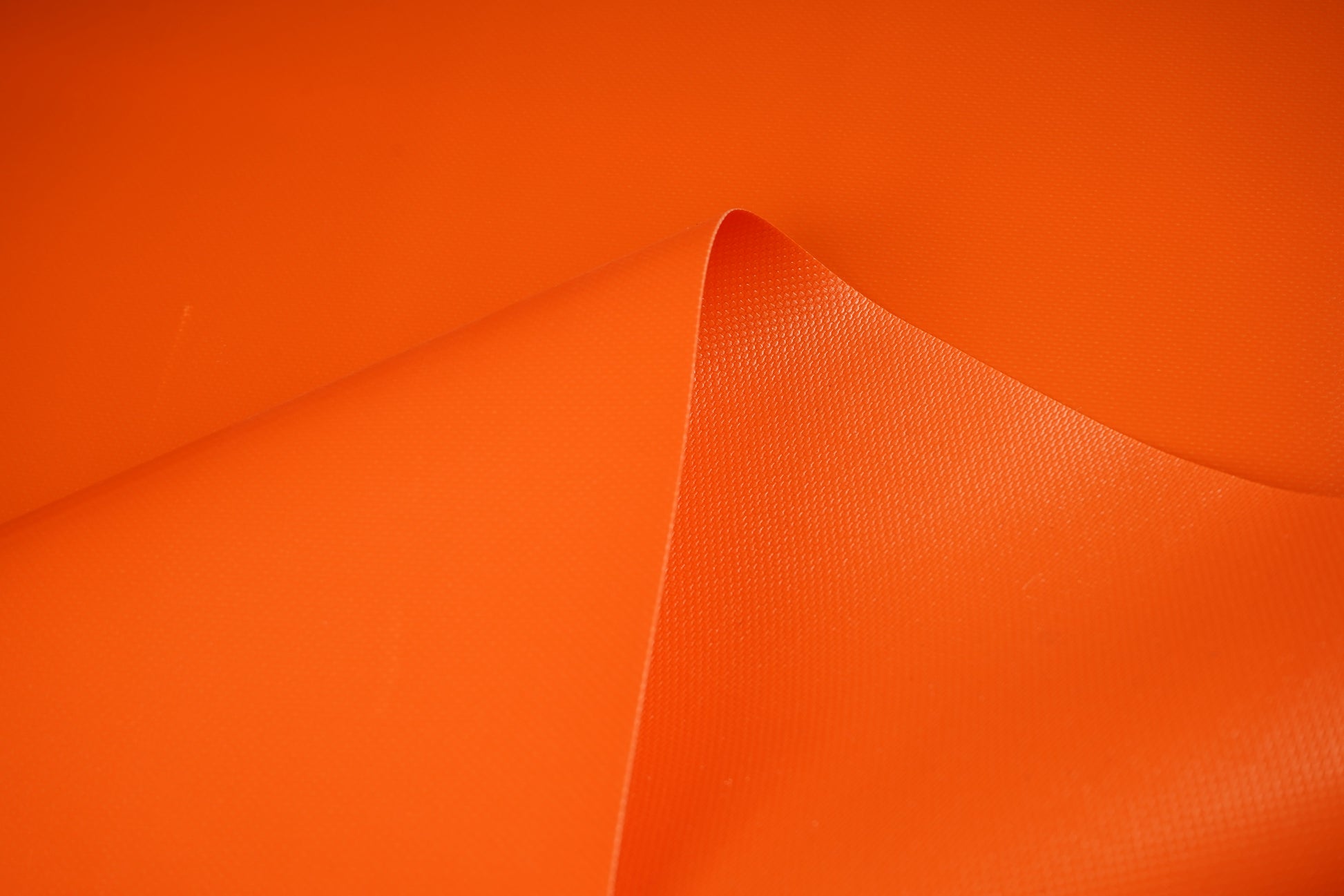 610 GSM Double Side Coated PVC Fabric 1000D Orange Glossy 1.55