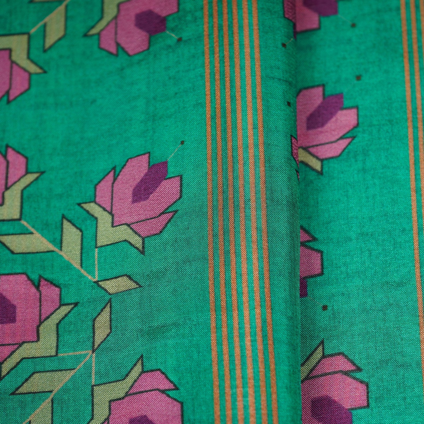 Green Geometrical Print Upada Silk Fabric 21086