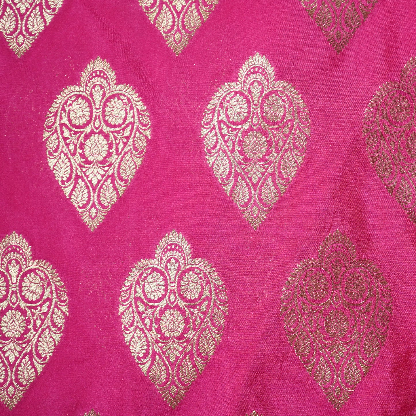 Pink Golden Zari Kattan Silk Fabric 21871