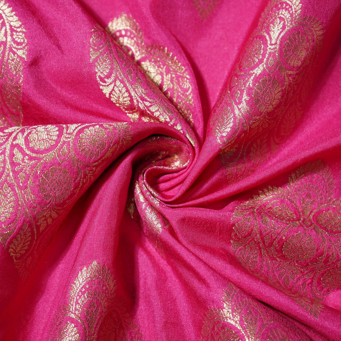 Pink Golden Zari Kattan Silk Fabric 21871