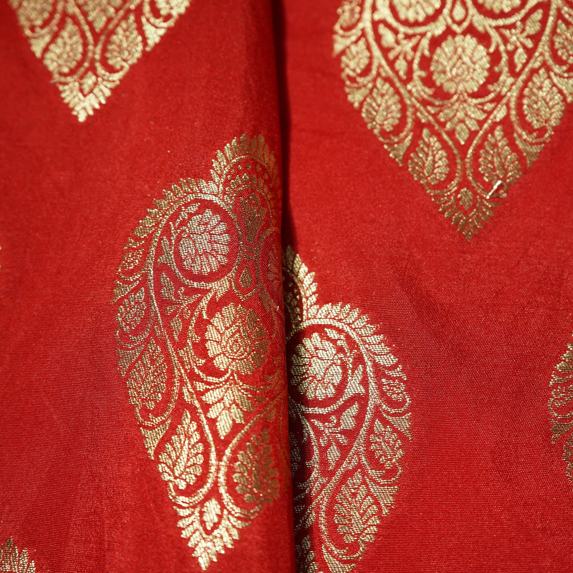 Red Golden Zari Kattan Silk Fabric 21873