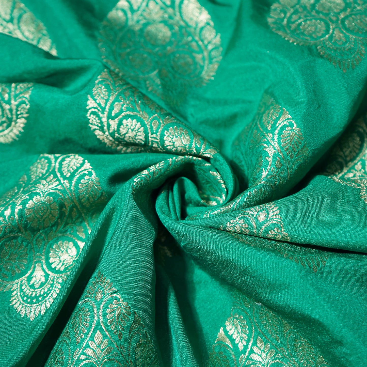 Green Golden Zari Kattan Silk Fabric 21874