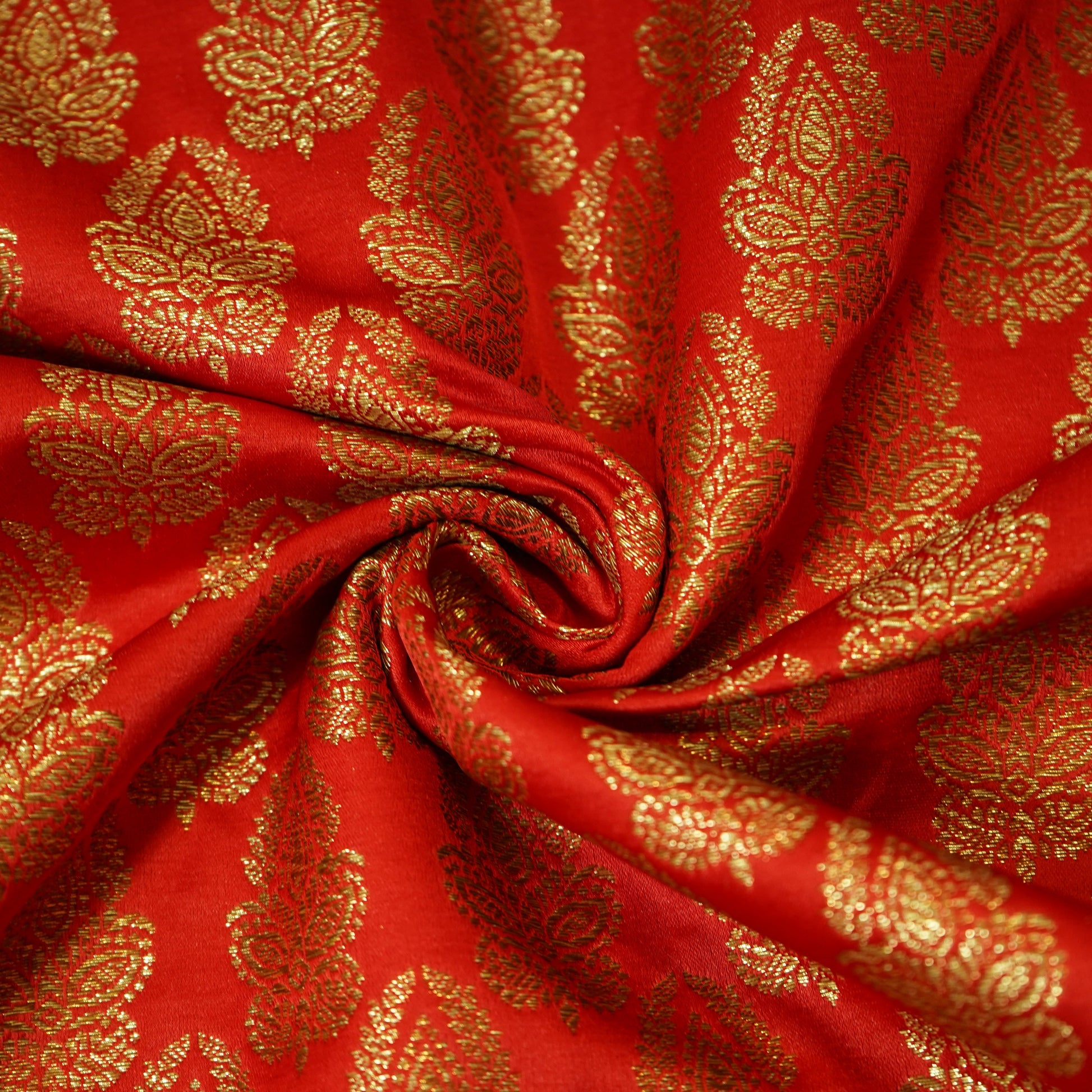 Red Banarasi Brocade Fabric 19203