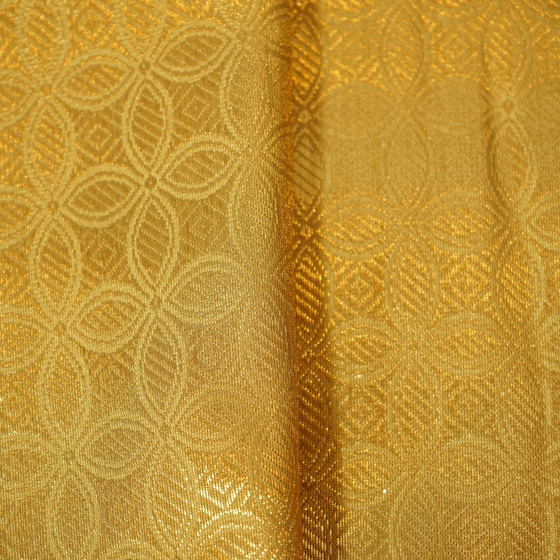 Golden Zari Tanchui Brocade Fabric 19194