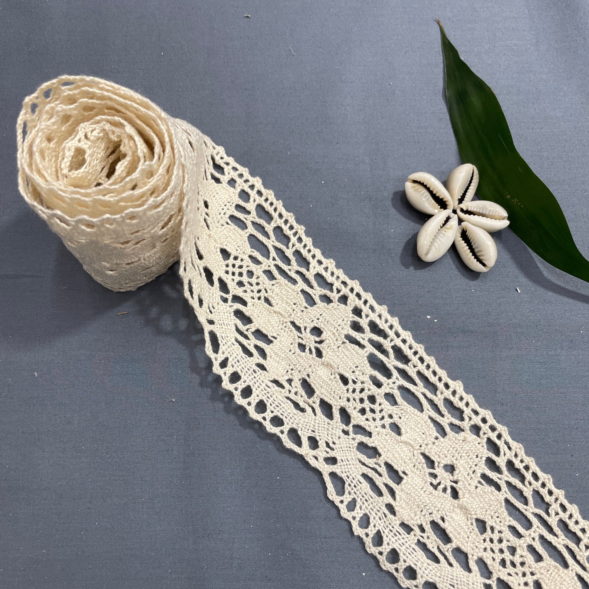 off cream dyeable cotton lace 56