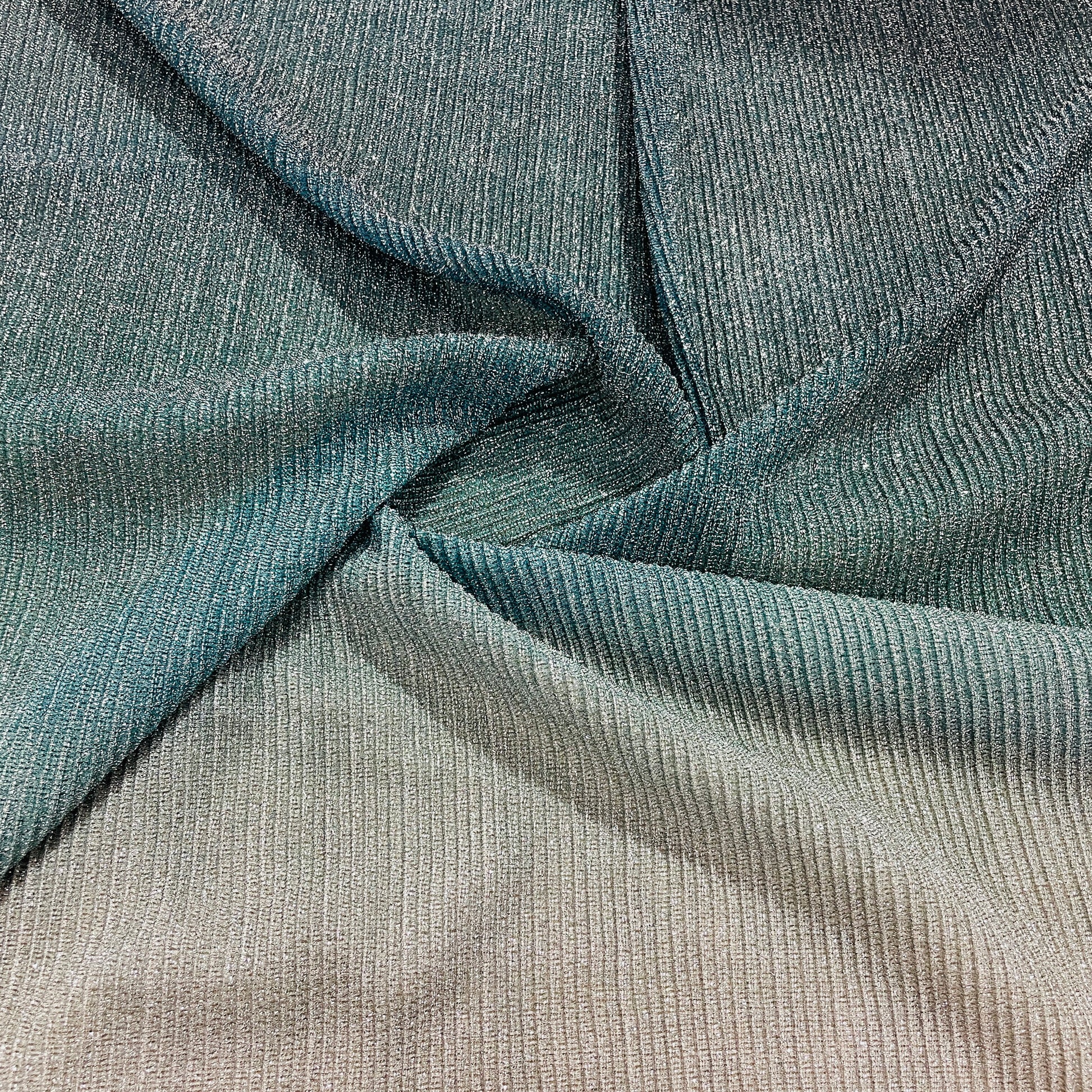 Buy Dark Green Solid Knitted Lycra Fabric Online – TradeUNO Fabrics